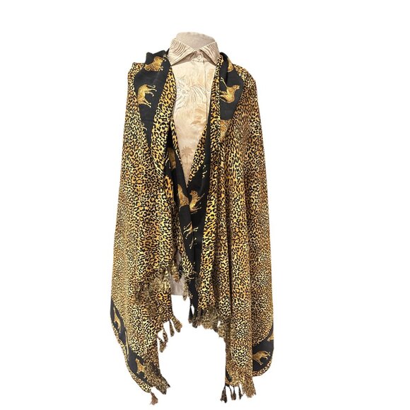 Leopard Print Shawl Wrap With Fringe & Cheetah Border Pattern - Picture 5 of 7